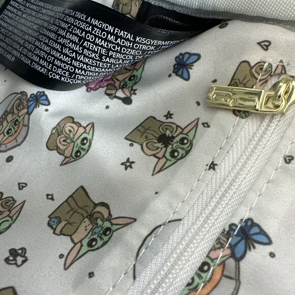 Loungefly Star Wars The Mandalorian Grogu Macarons Crossbody Bag Purse-snack - Picture 6 of 8